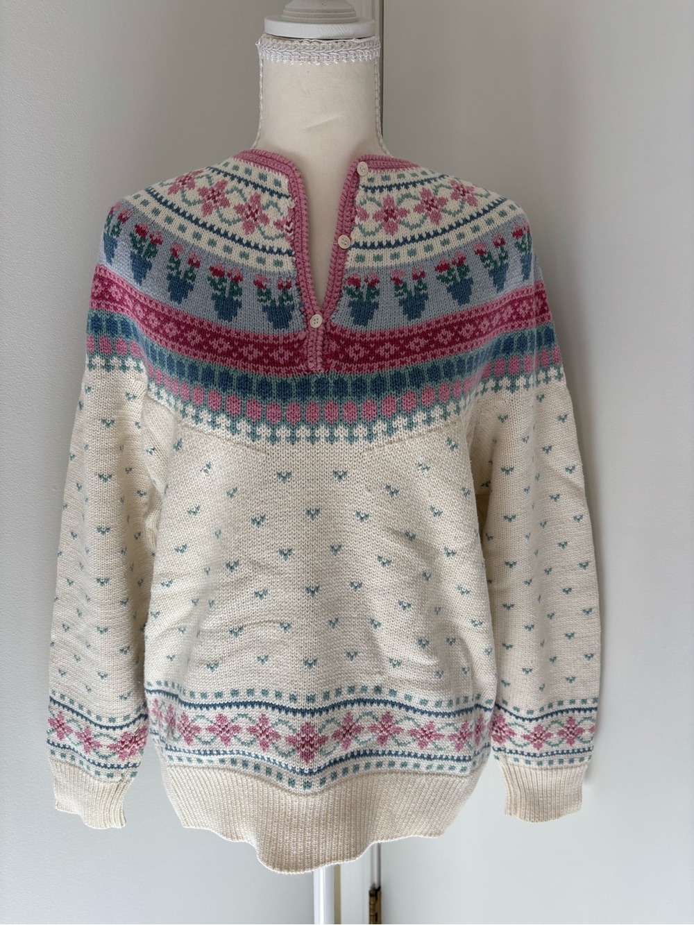 Eddie Bauer Cream Fair Isle Cowl Pullover with Pink & Teal Accents